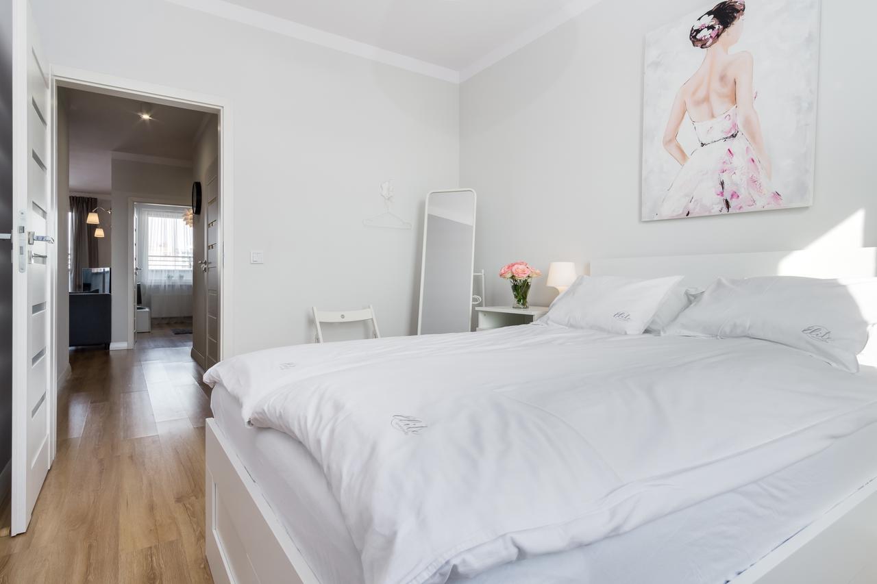 Elite Apartments Marine Suite กดัญสก์ ภายนอก รูปภาพ